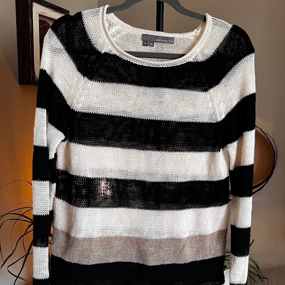360 Sweater Linen Blend EUC